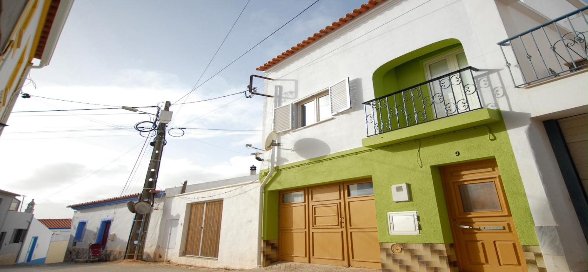Little Hikers Hostel Raposeira  외부 사진